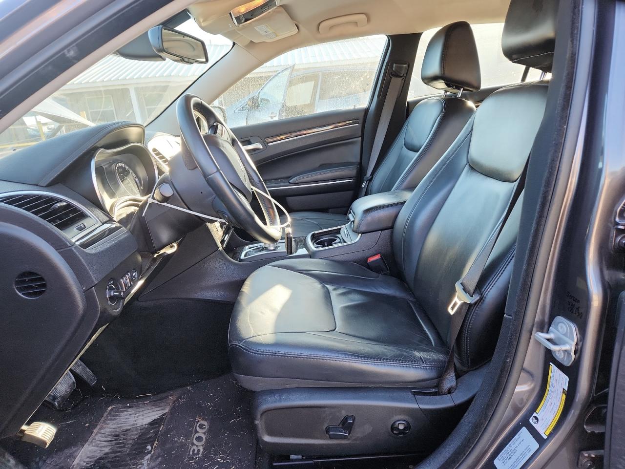 2015 Chrysler 300 Limited VIN: 2C3CCAAG8FH864468 Lot: 89454735