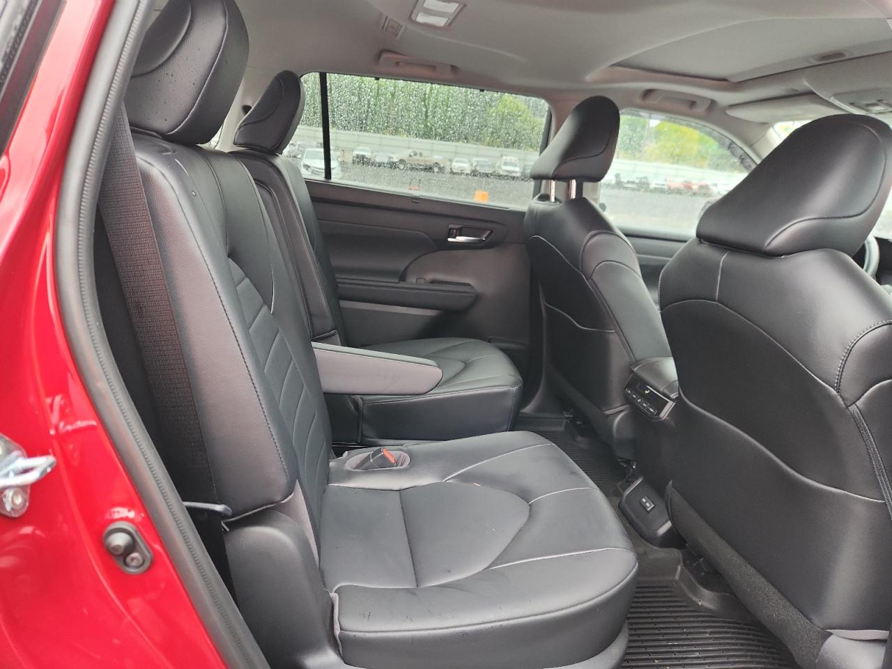 2022 Toyota Highlander Xle VIN: 5TDHZRBHXNS171732 Lot: 84588955