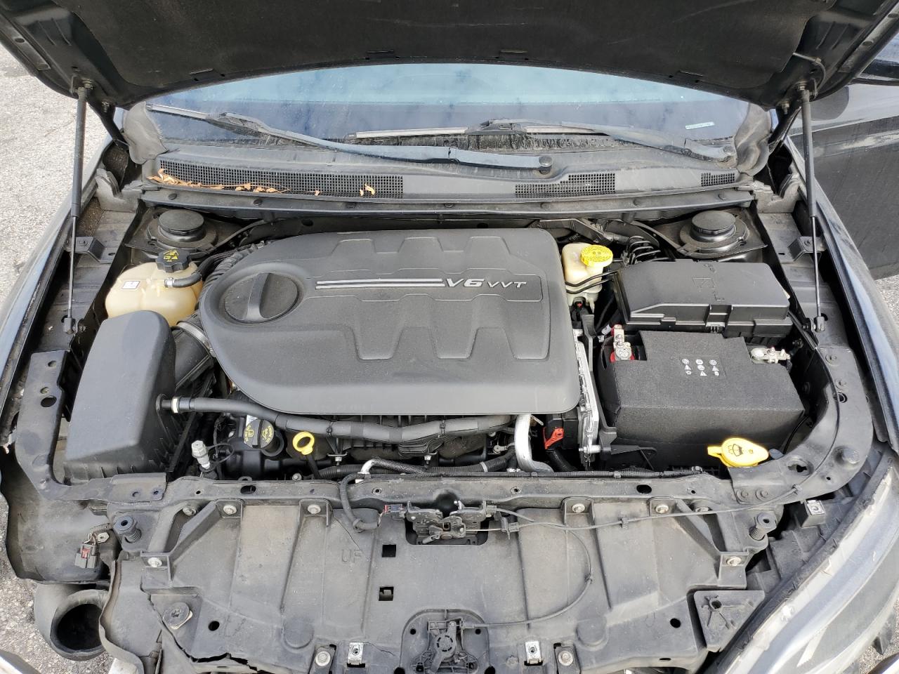 2016 Chrysler 200 S VIN: 1C3CCCBG5GN111290 Lot: 82232145