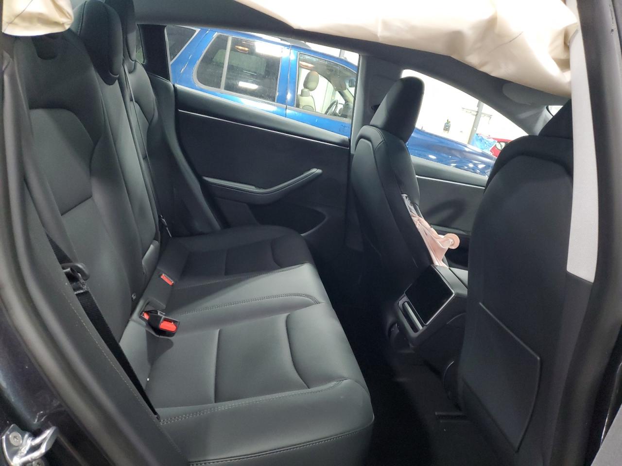 2025 Tesla Model 3 VIN: 5YJ3E1EA7SF953072 Lot: 84921185