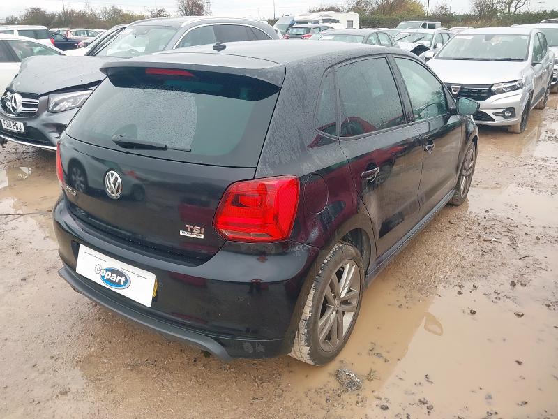 2015 VOLKSWAGEN POLO 1.2 TSI R-LINE 5DR