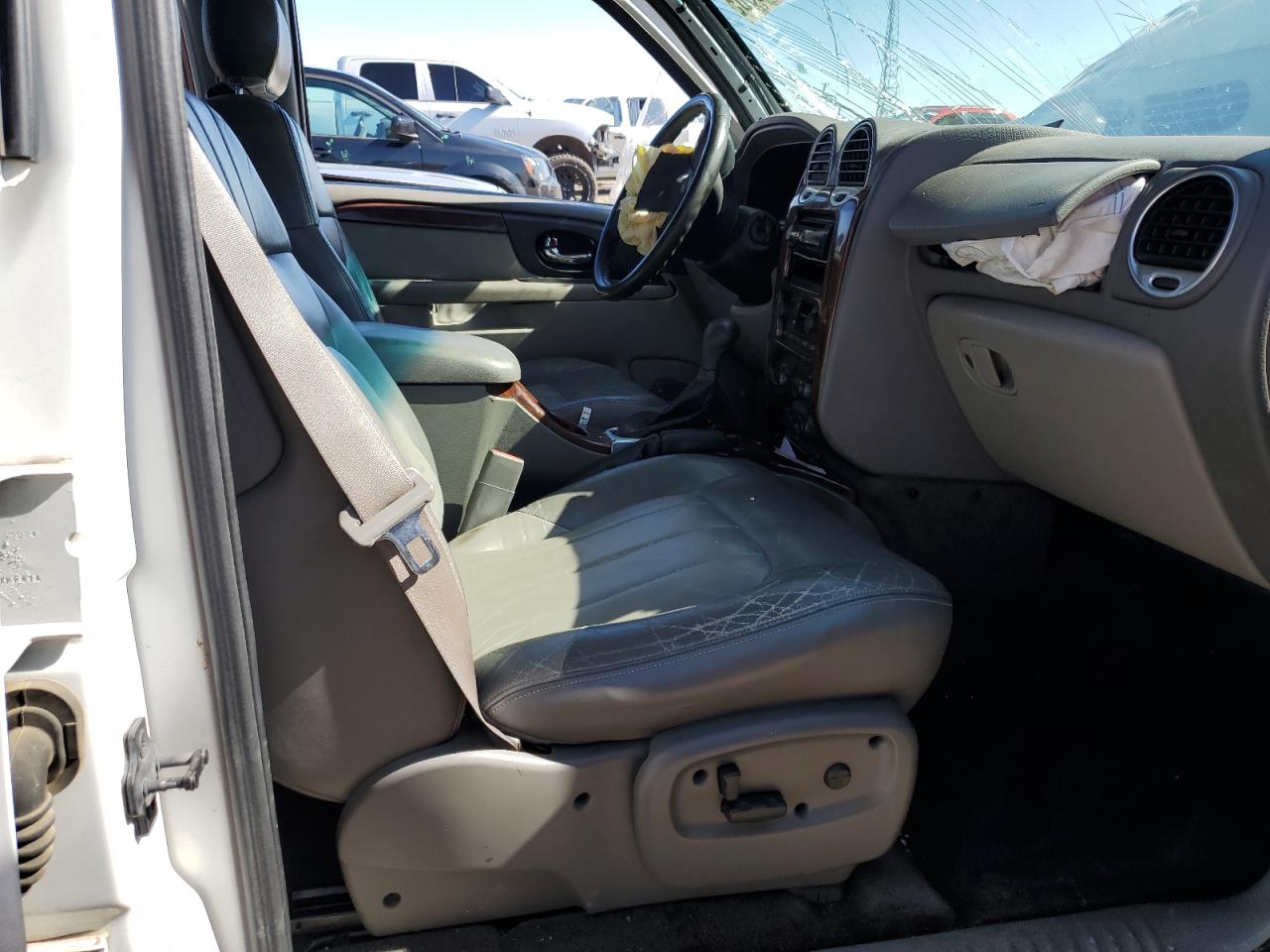 2002 GMC Envoy VIN: 1GKDT13S322173275 Lot: 89923865