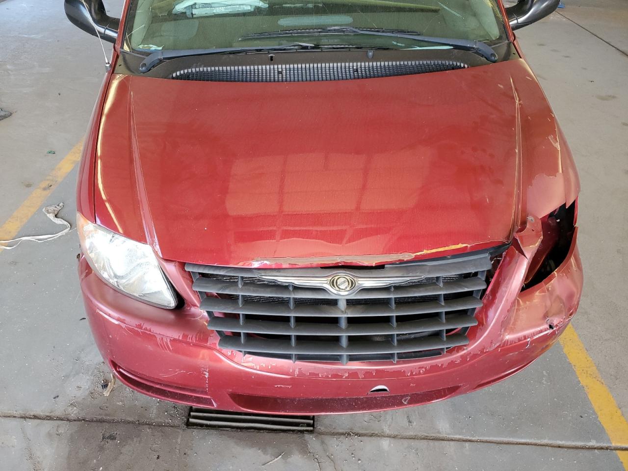 2007 Chrysler Town & Country Lx VIN: 1A4GJ45R87B201793 Lot: 81993005