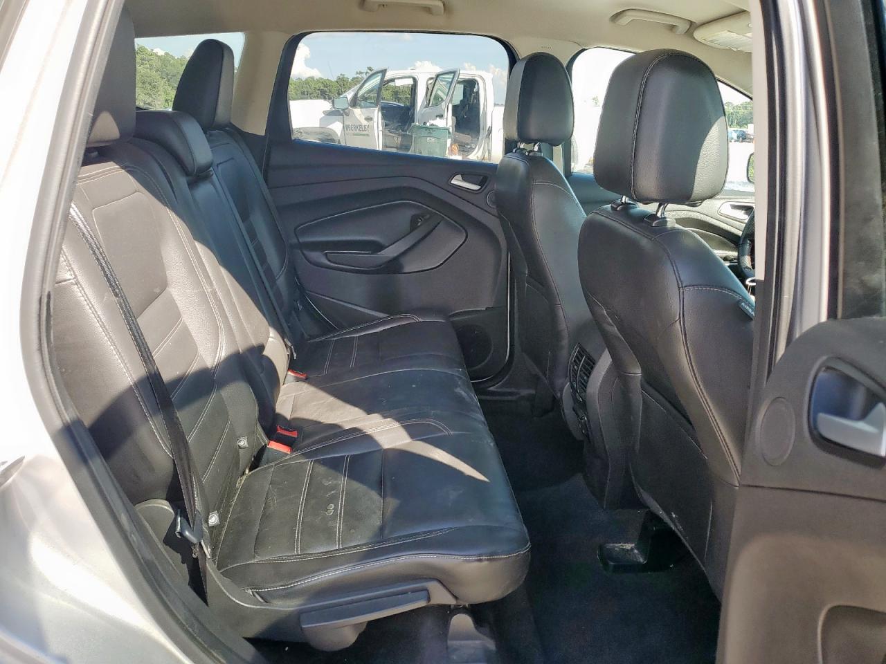 2017 Ford Escape Titanium VIN: 1FMCU0JD5HUC33634 Lot: 85294655