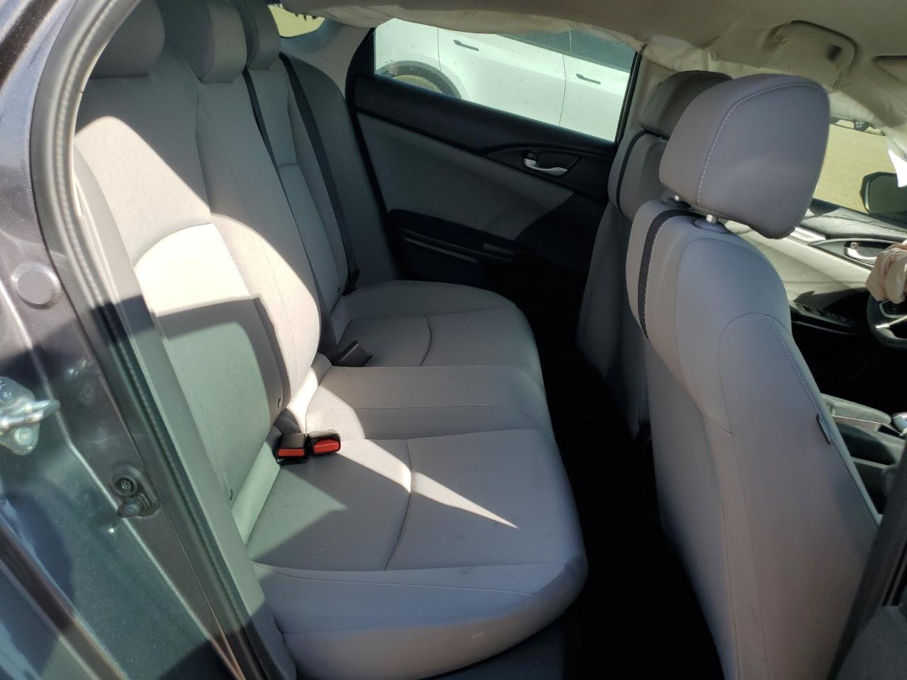 2018 Honda Civic VIN: 2HGFC2F53JH500944 Lot: 81962725