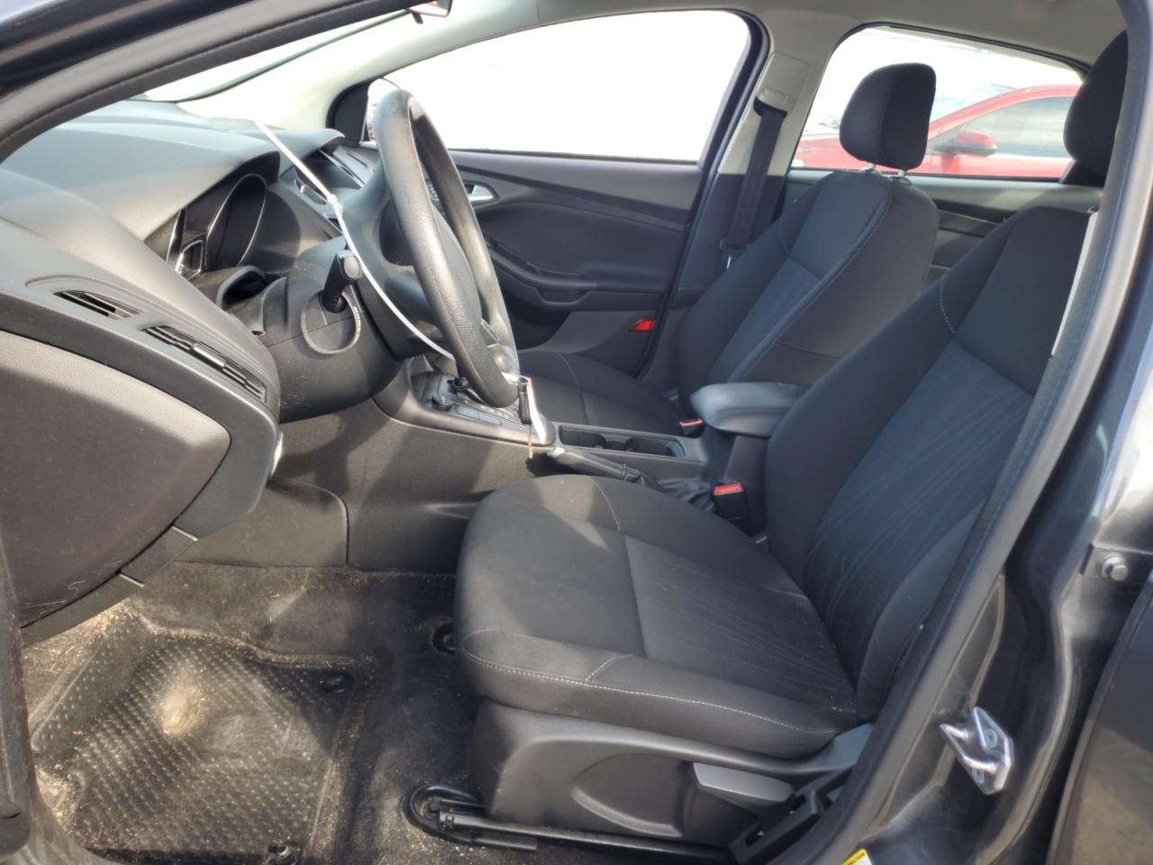 2018 Ford Focus Se VIN: 1FADP3FE7JL278353 Lot: 84604135