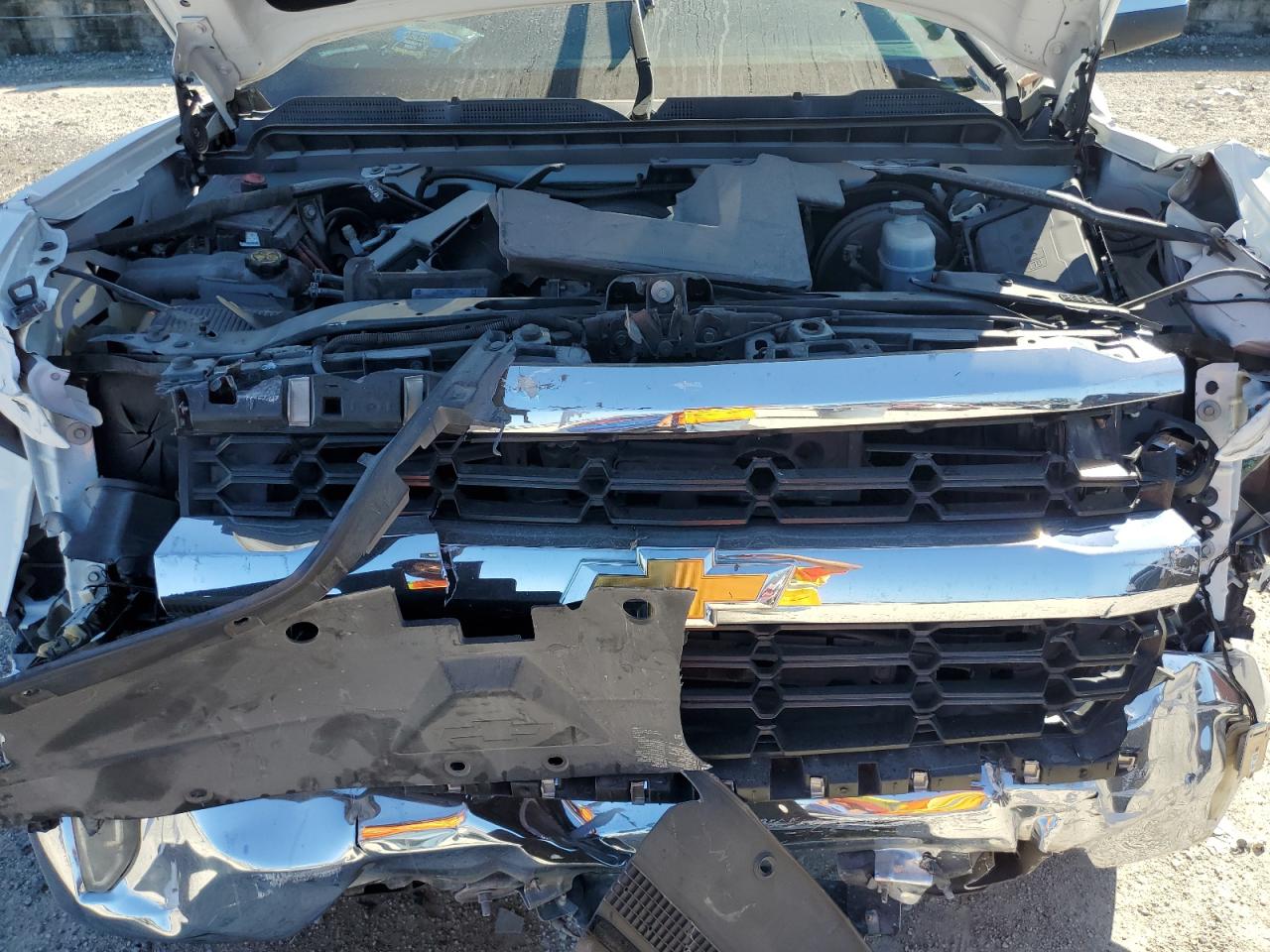 2018 Chevrolet 1500 VIN: 1GCRCREC0JZ364289 Lot: 81865375