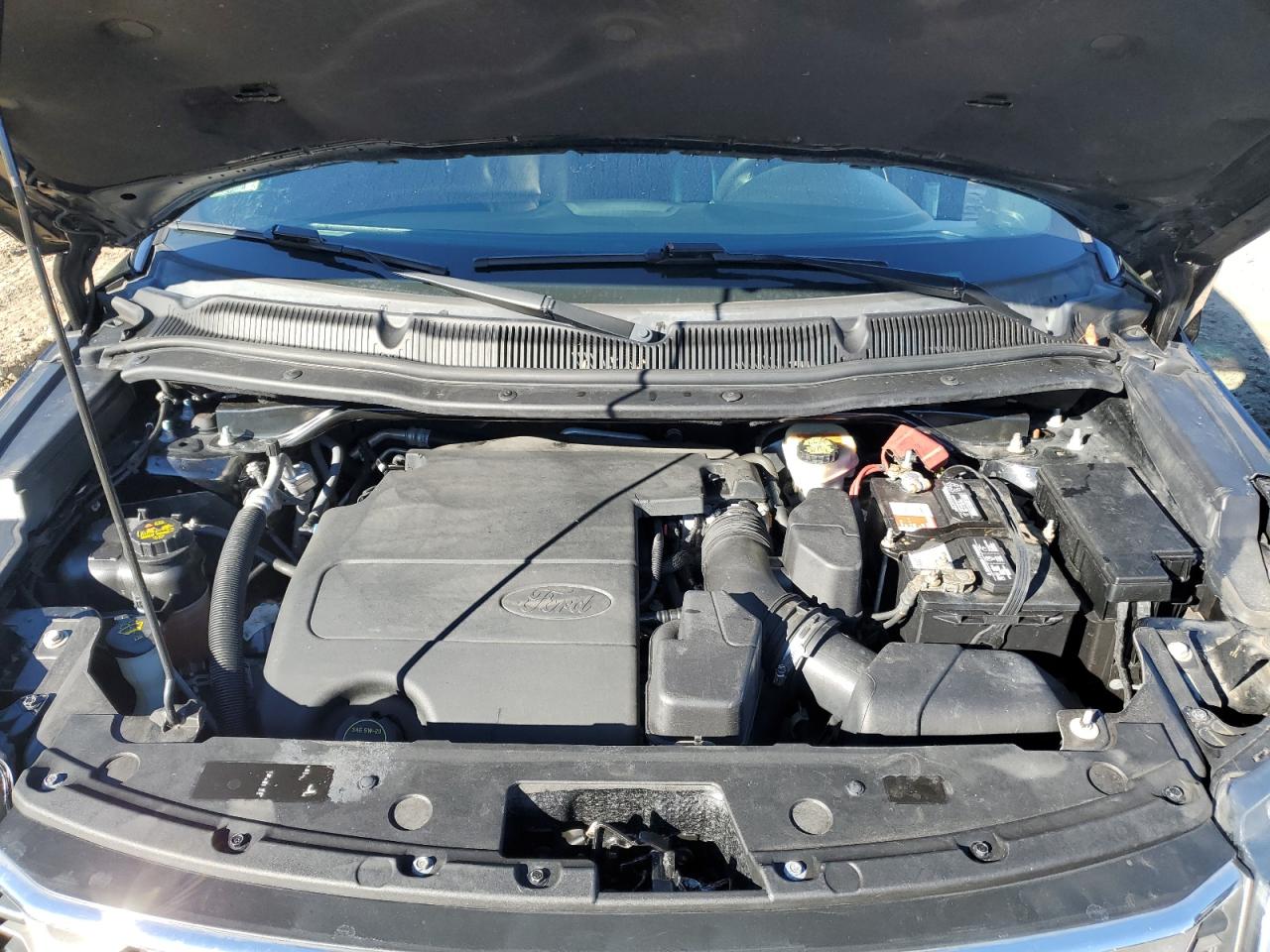 car-image car-image