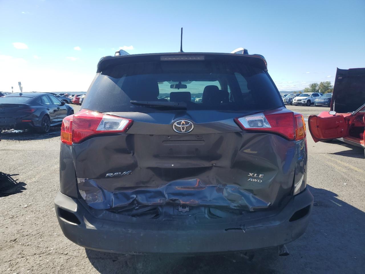 2015 Toyota Rav4 Xle VIN: 2T3RFREV7FW389710 Lot: 85823325