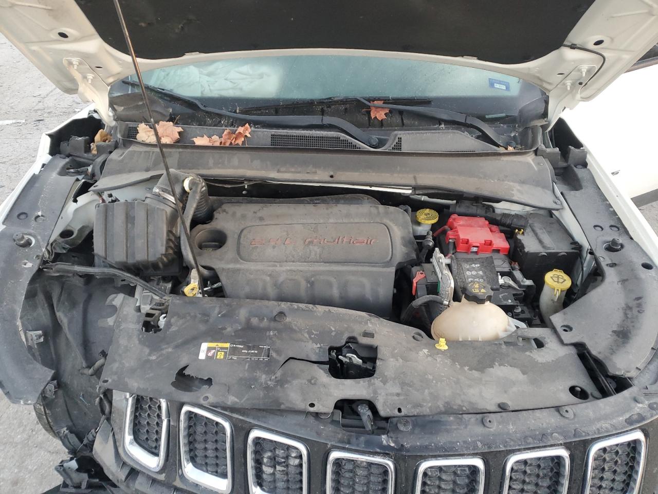 2019 Jeep Compass Latitude VIN: 3C4NJCBB4KT755855 Lot: 86296885