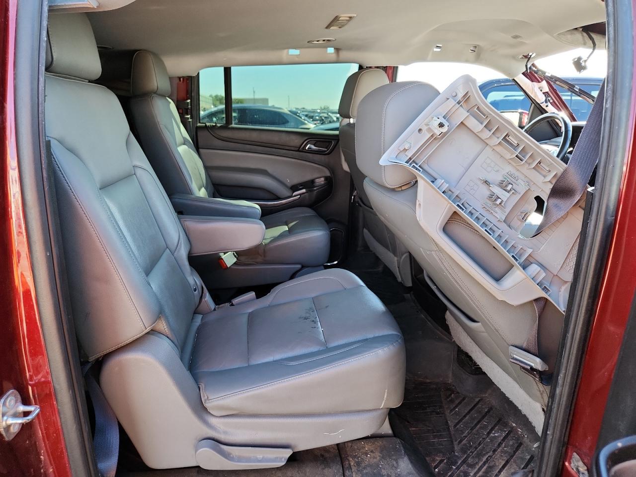 2017 Chevrolet Suburban K1500 Lt VIN: 1GNSKHKC3HR396044 Lot: 84792625