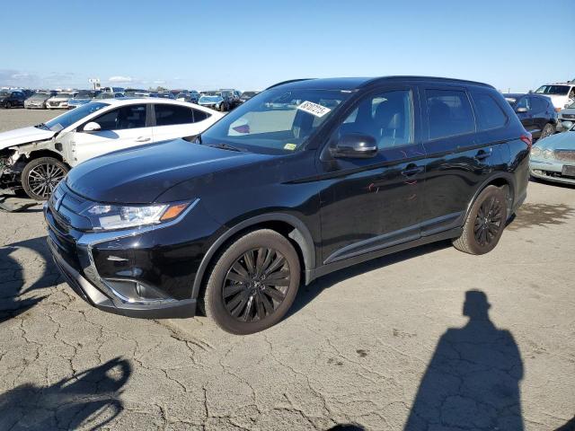 MITSUBISHI OUTLANDER 2020 Czarny