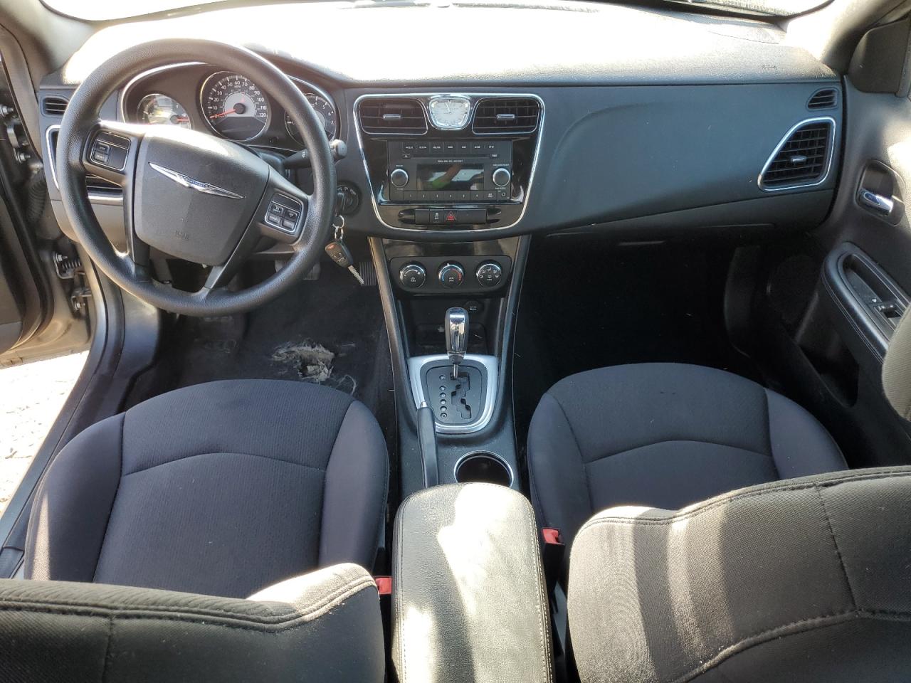 2013 Chrysler 200 Lx VIN: 1C3CCBAB8DN642382 Lot: 86123245