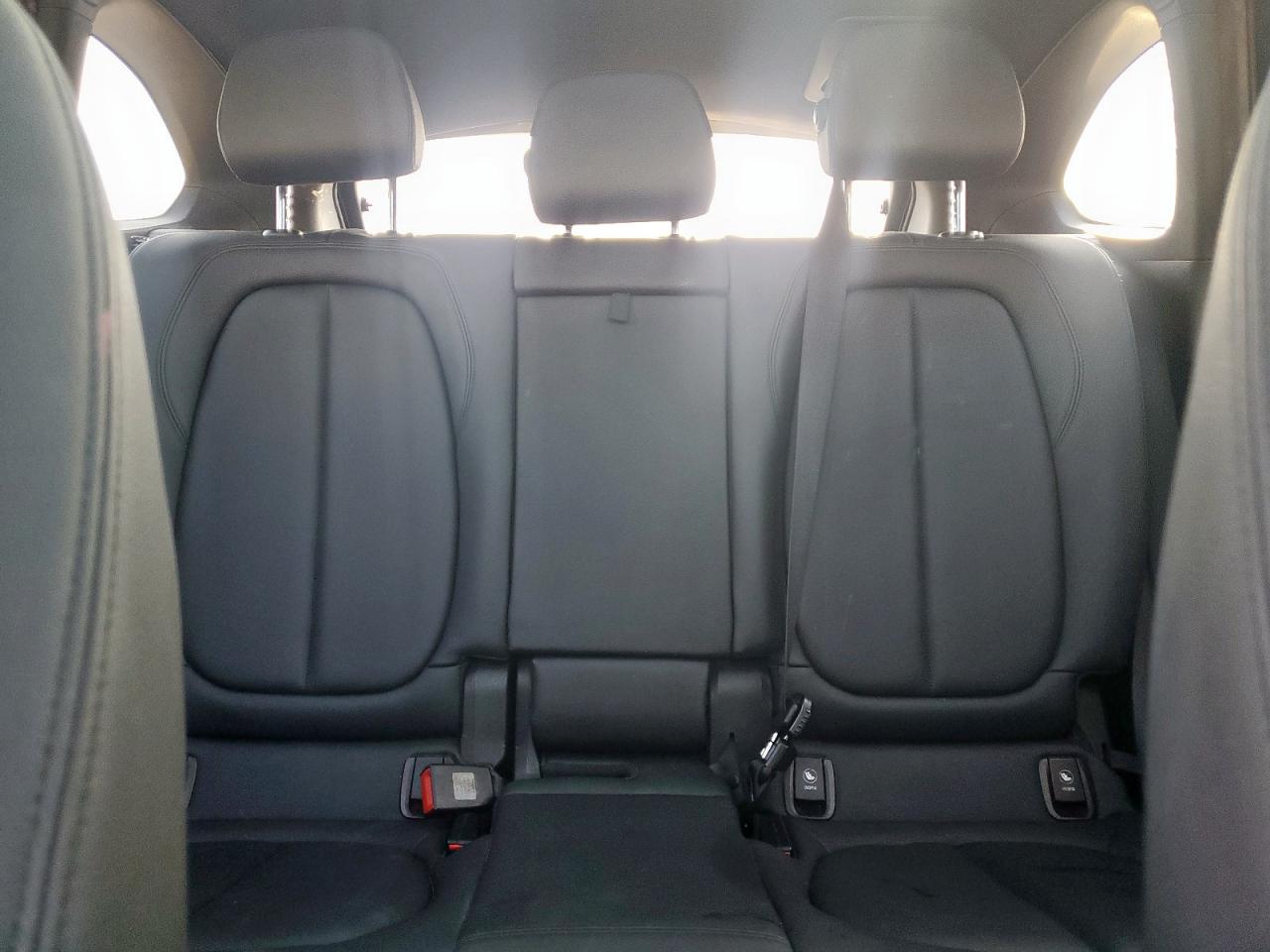 2018 BMW X1 xDrive28I VIN: WBXHT3C39J5L27103 Lot: 84896305