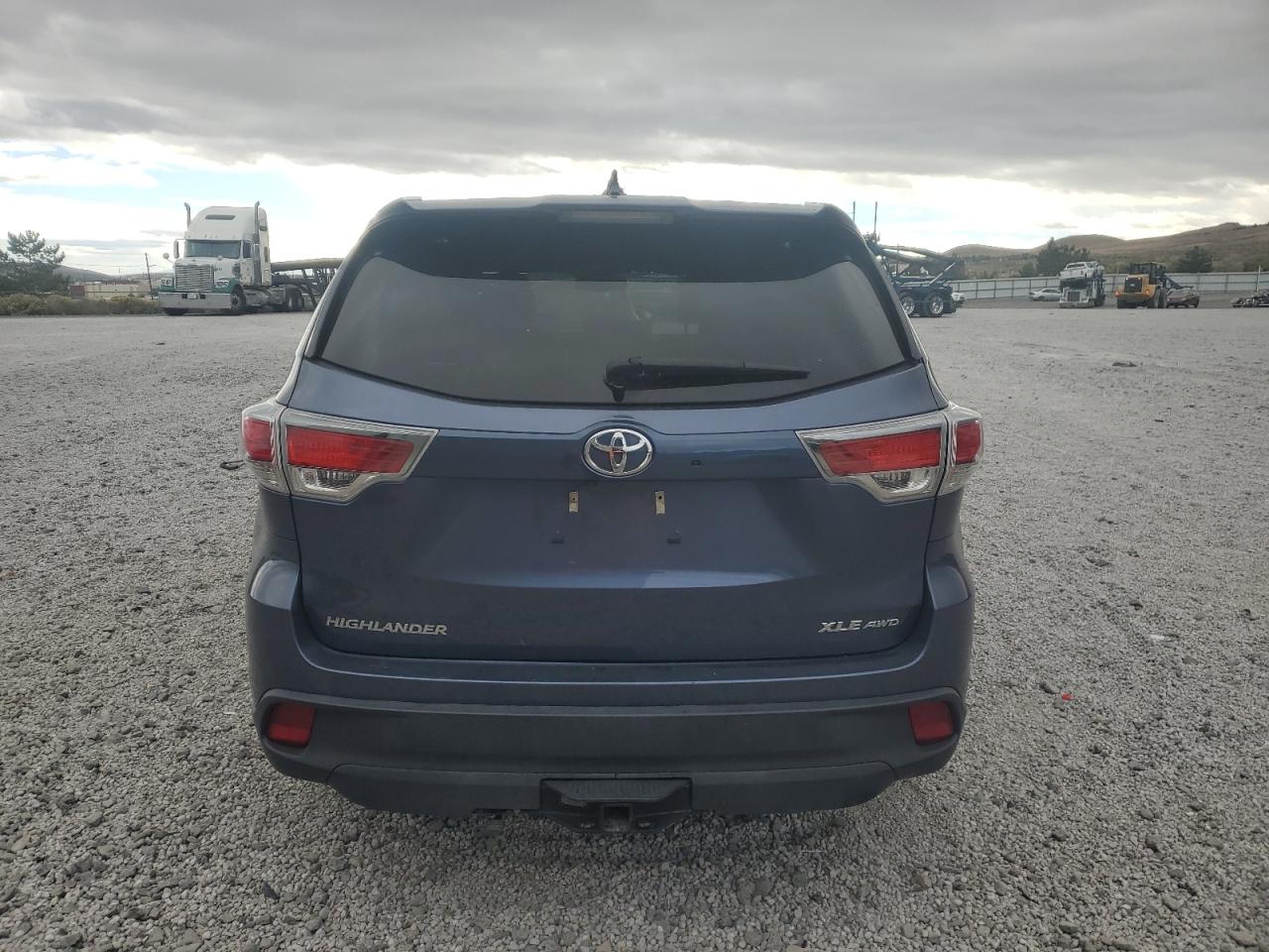 2015 Toyota Highlander Xle VIN: 5TDJKRFH9FS139324 Lot: 81975795