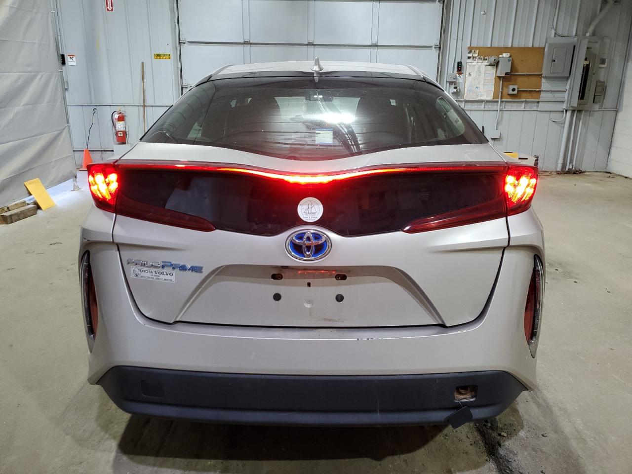 2018 Toyota Prius Prime VIN: JTDKARFP8J3094577 Lot: 84588125