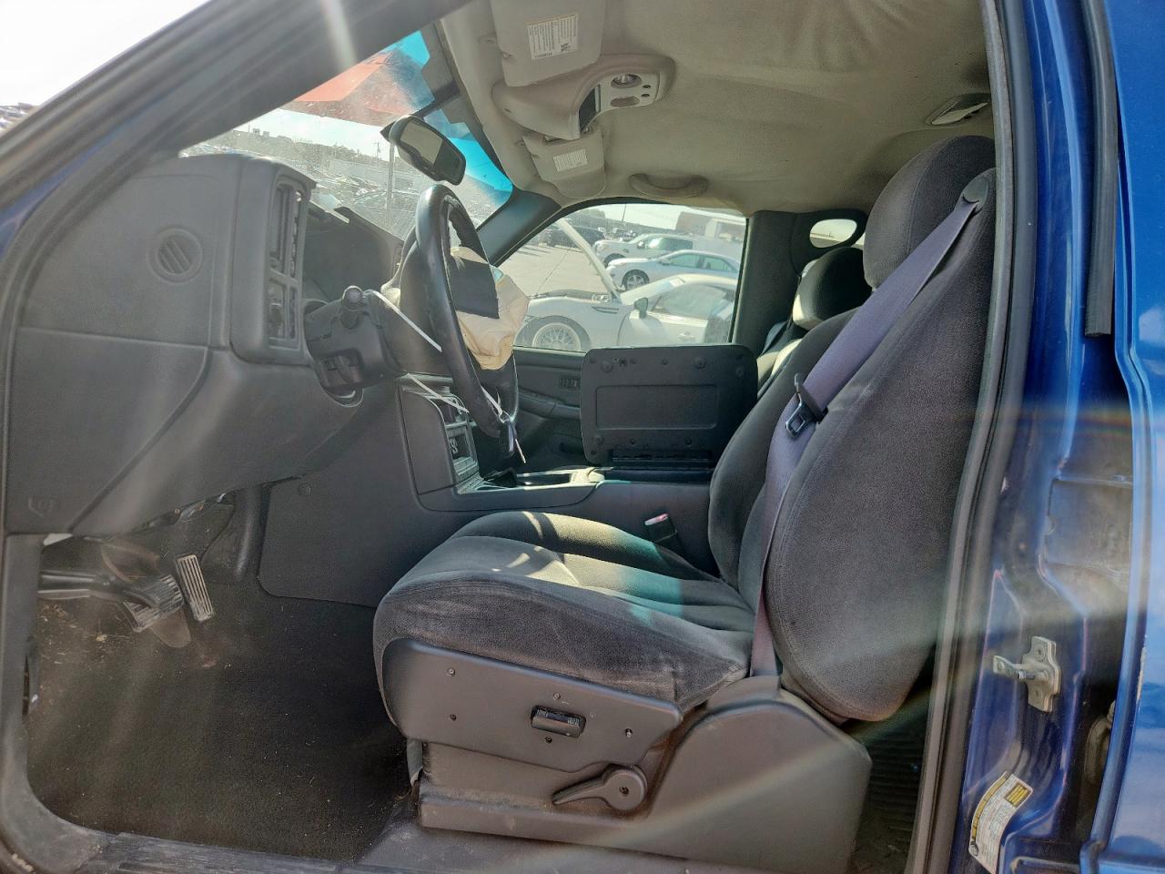 2004 GMC New Sierra K1500 VIN: 2GTEK13T141283398 Lot: 85854715