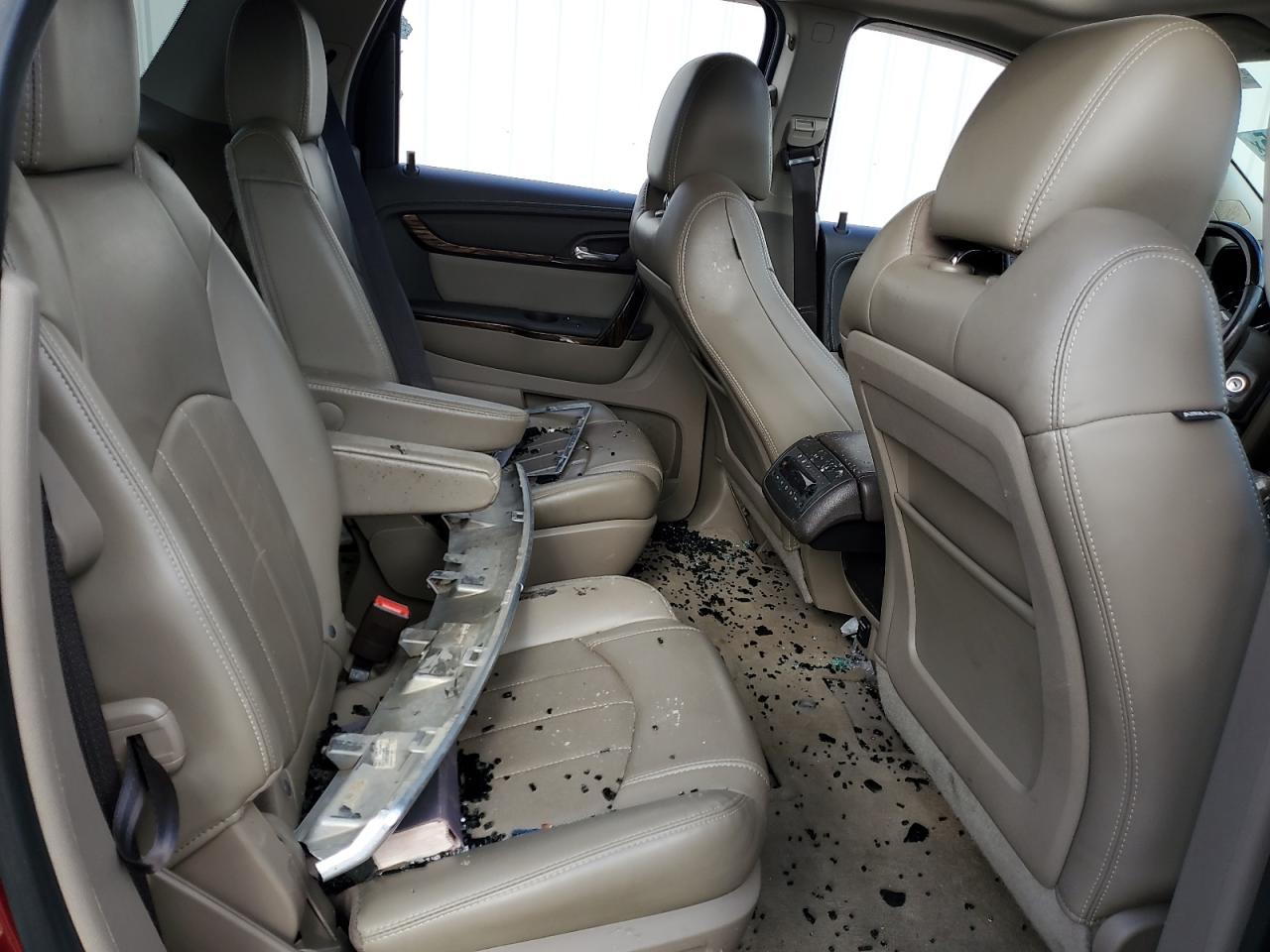 2015 GMC Acadia Denali VIN: 1GKKRTKD4FJ165573 Lot: 89829515