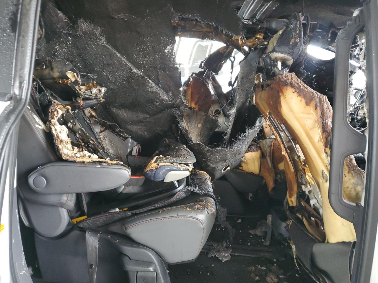 2022 Toyota Sienna Xse VIN: 5TDDSKFC3NS043146 Lot: 84069255