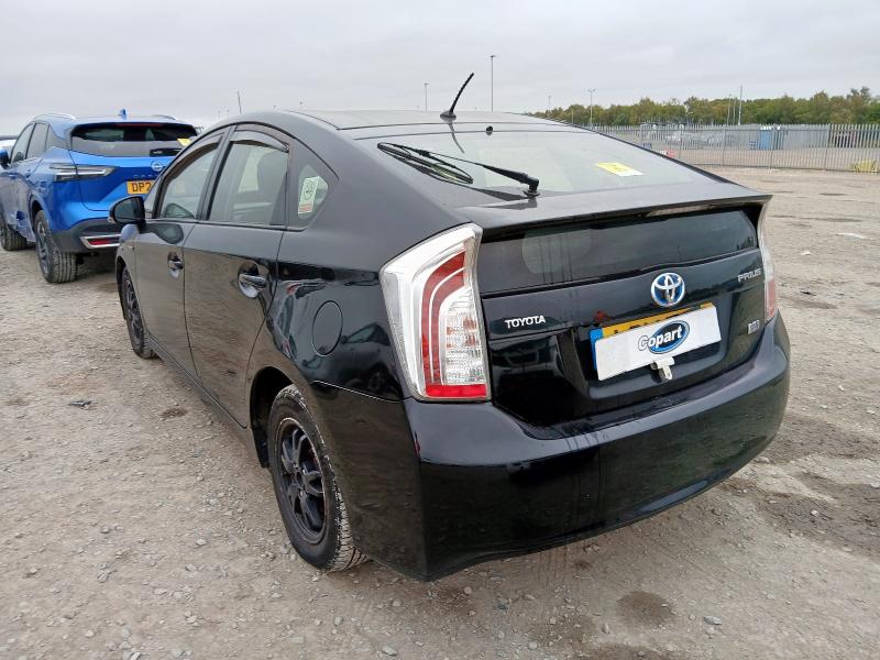 2014 TOYOTA PRIUS T3 VVT-I CVT 