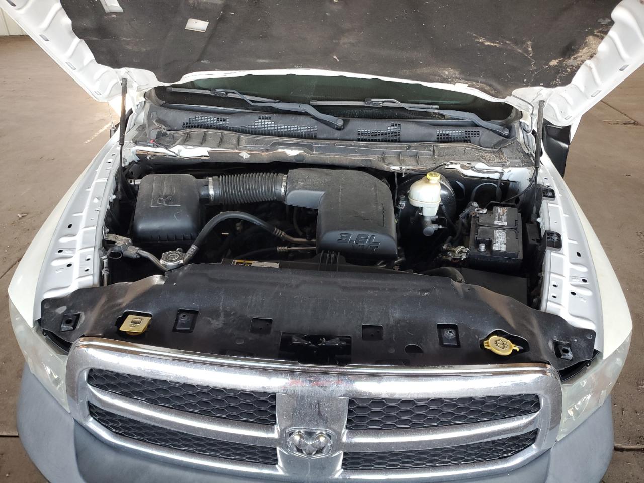 2016 Ram 1500 St VIN: 1C6RR7FG5GS189017 Lot: 82474415