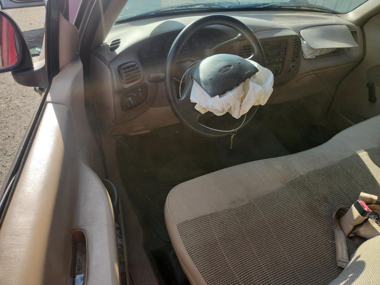 1998 Ford F150 VIN: 1FTZF1728WKB32830 Lot: 84777075