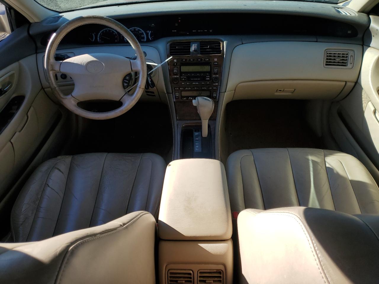 2000 Toyota Avalon Xl VIN: 4T1BF28B3YU072030 Lot: 84931875