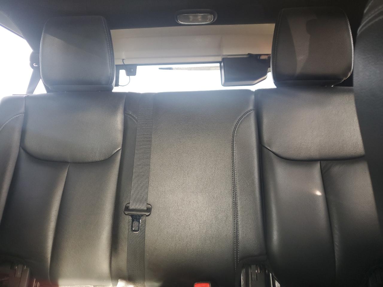 2018 Jeep Wrangler Unlimited Sahara VIN: 1C4BJWEG1JL885937 Lot: 84174925