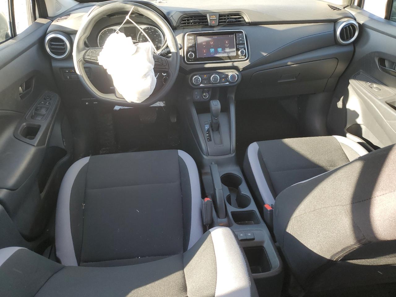 2025 Nissan Versa S VIN: 3N1CN8DV3SL808726 Lot: 90894055