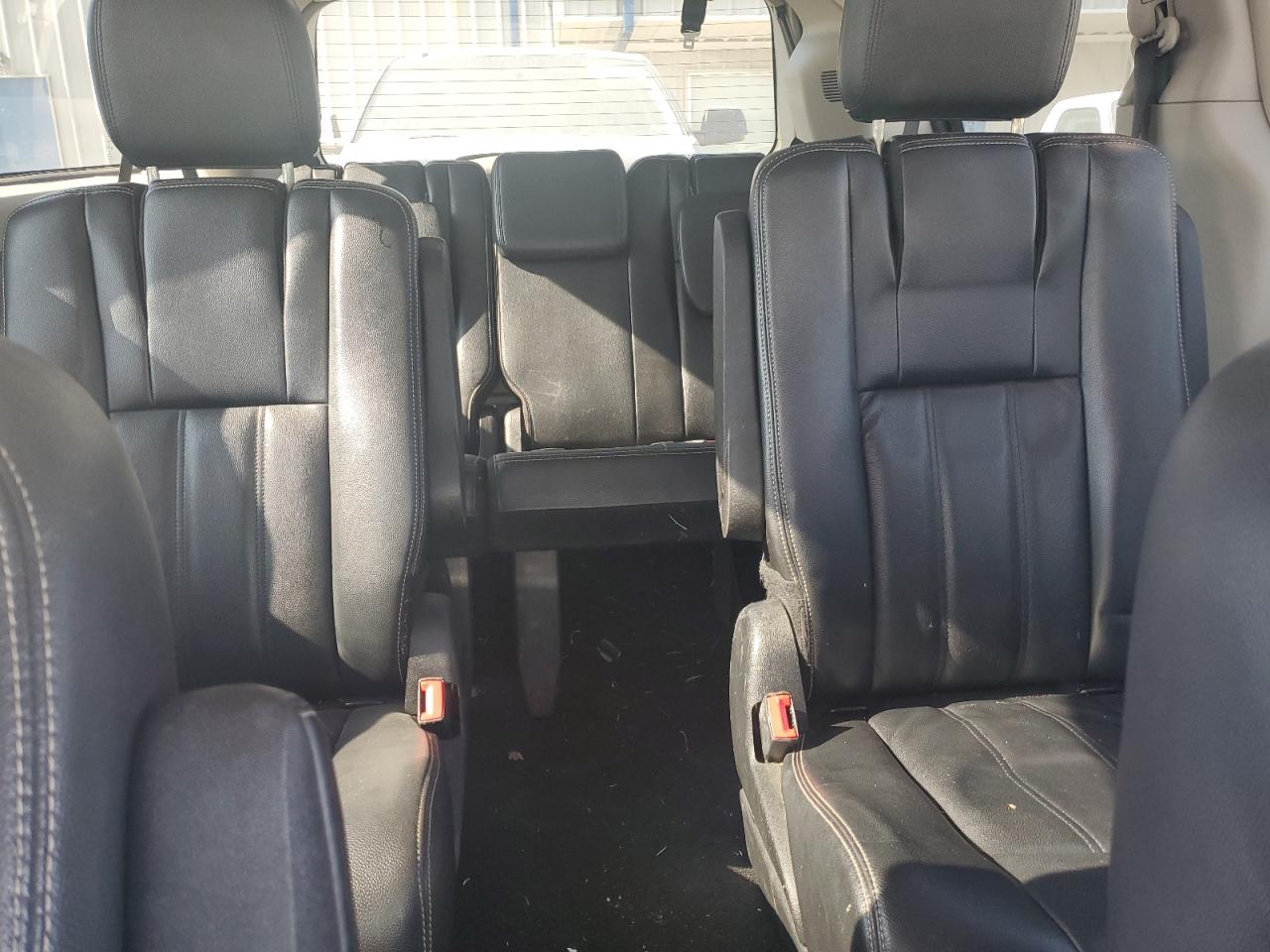 2014 Chrysler Town & Country Touring VIN: 2C4RC1BG0ER439405 Lot: 82025295