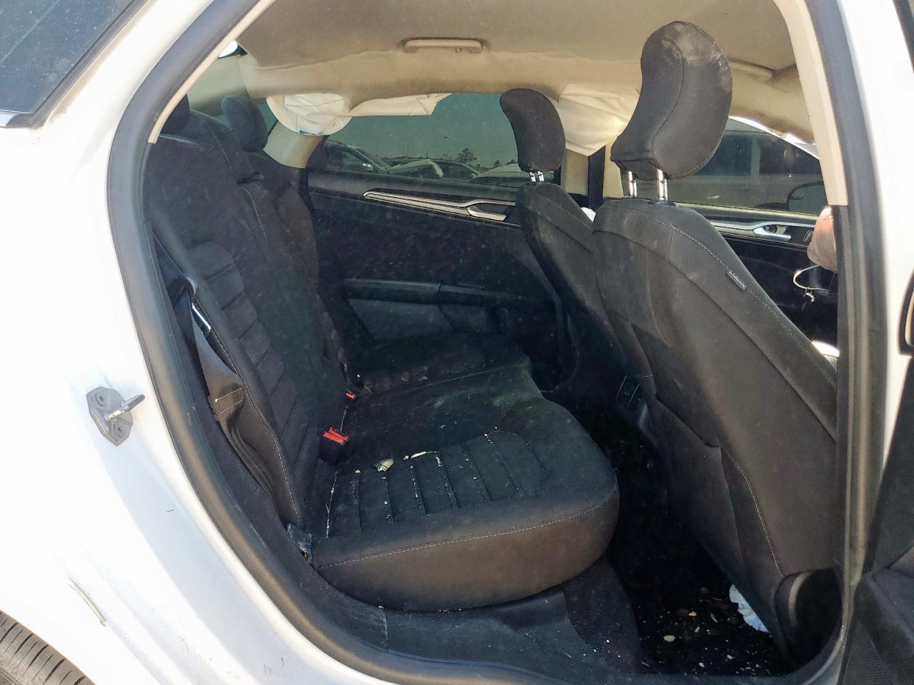 2018 Ford Fusion Se VIN: 3FA6P0H70JR123683 Lot: 82434455