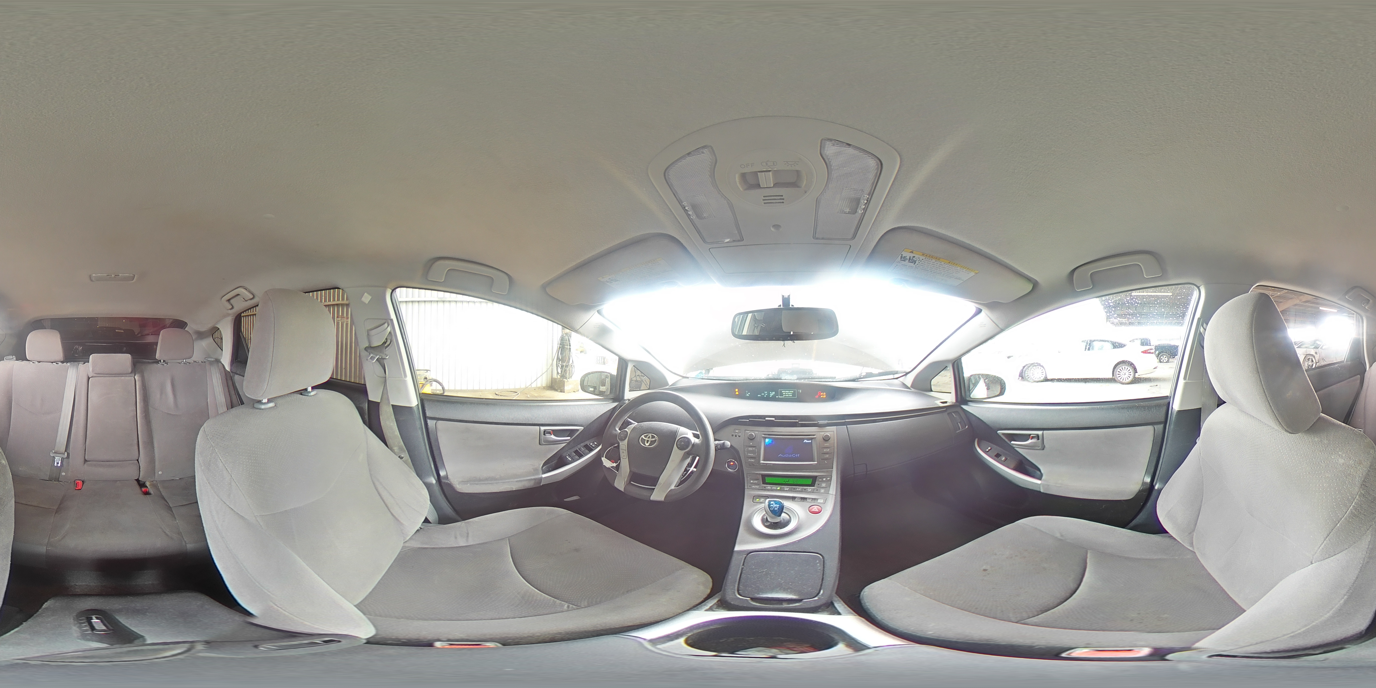 2015 Toyota Prius VIN: JTDKN3DU2F0470113 Lot: 84074035