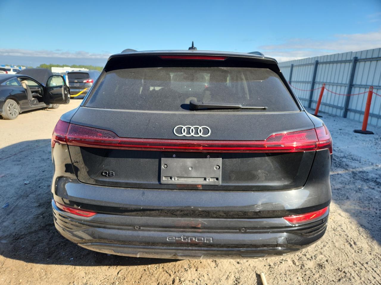 2024 Audi Q8 E-Tron Premium Plus VIN: WA15AAGE3RB058576 Lot: 86229595