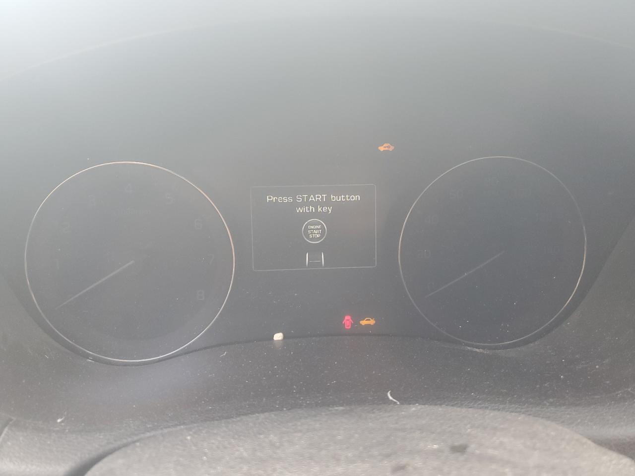 2017 Genesis G80 Base VIN: KMHGN4JE2HU200640 Lot: 84984655