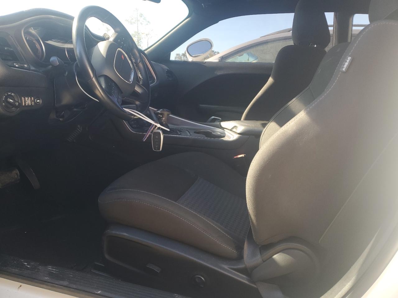 2020 Dodge Challenger R/T VIN: 2C3CDZBT2LH125132 Lot: 87269895