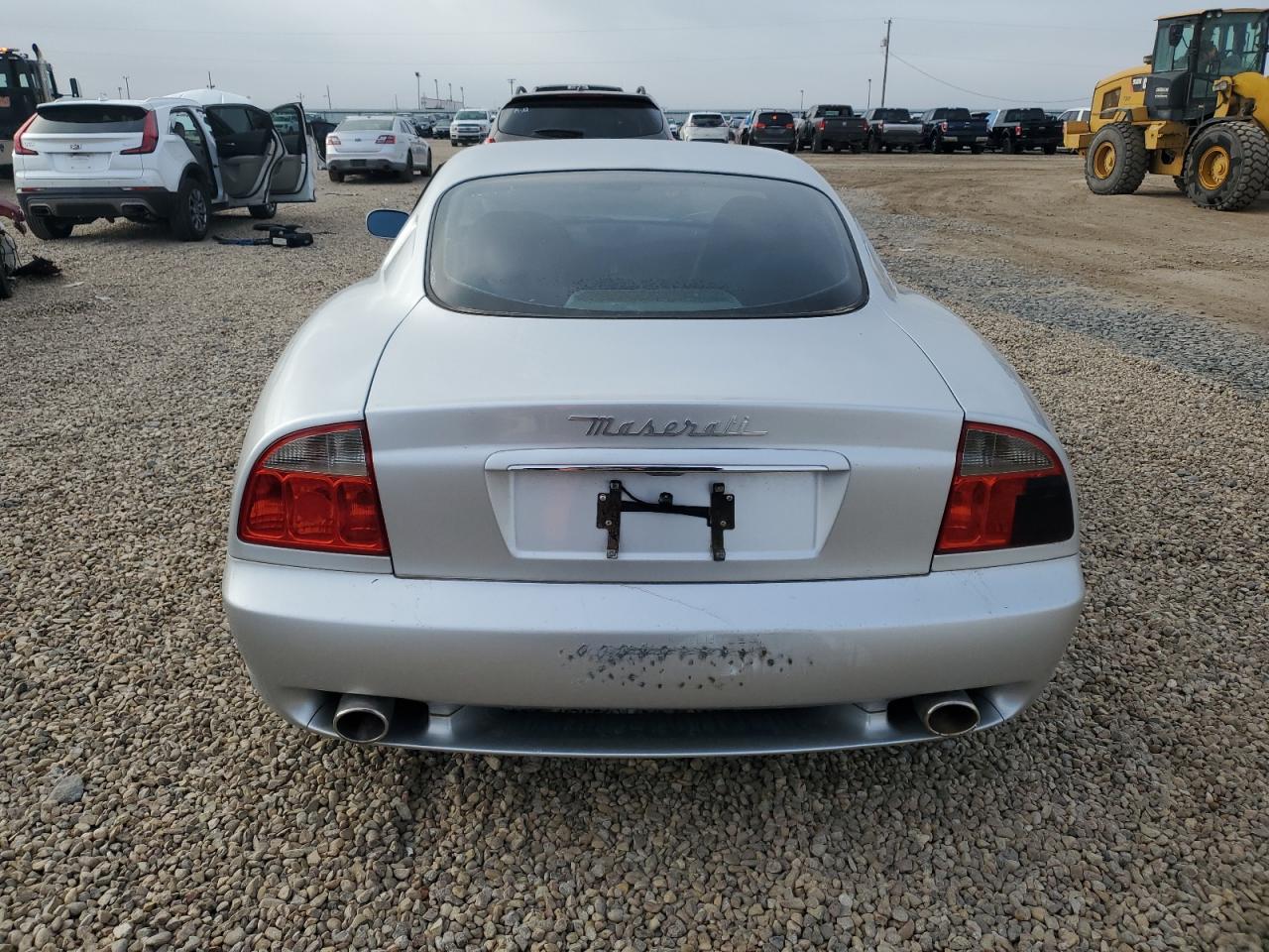 2004 Maserati Coupe Gt VIN: ZAMBC38A140012979 Lot: 90051475