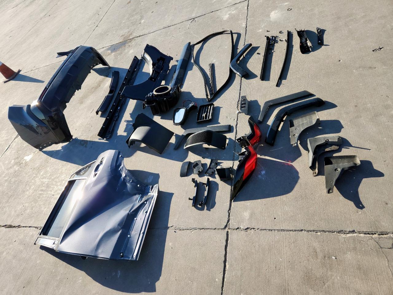 2024 Toyota Rav4 Prime Xse VIN: JTMFB3FV0RD199260 Lot: 85541755