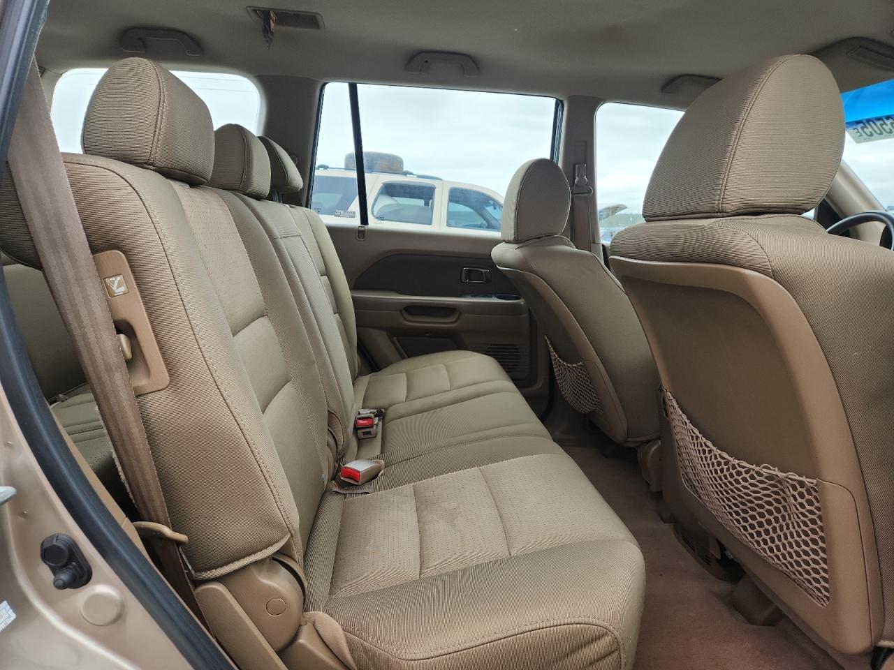 2007 Honda Pilot Lx VIN: 5FNYF28137B006056 Lot: 85356505