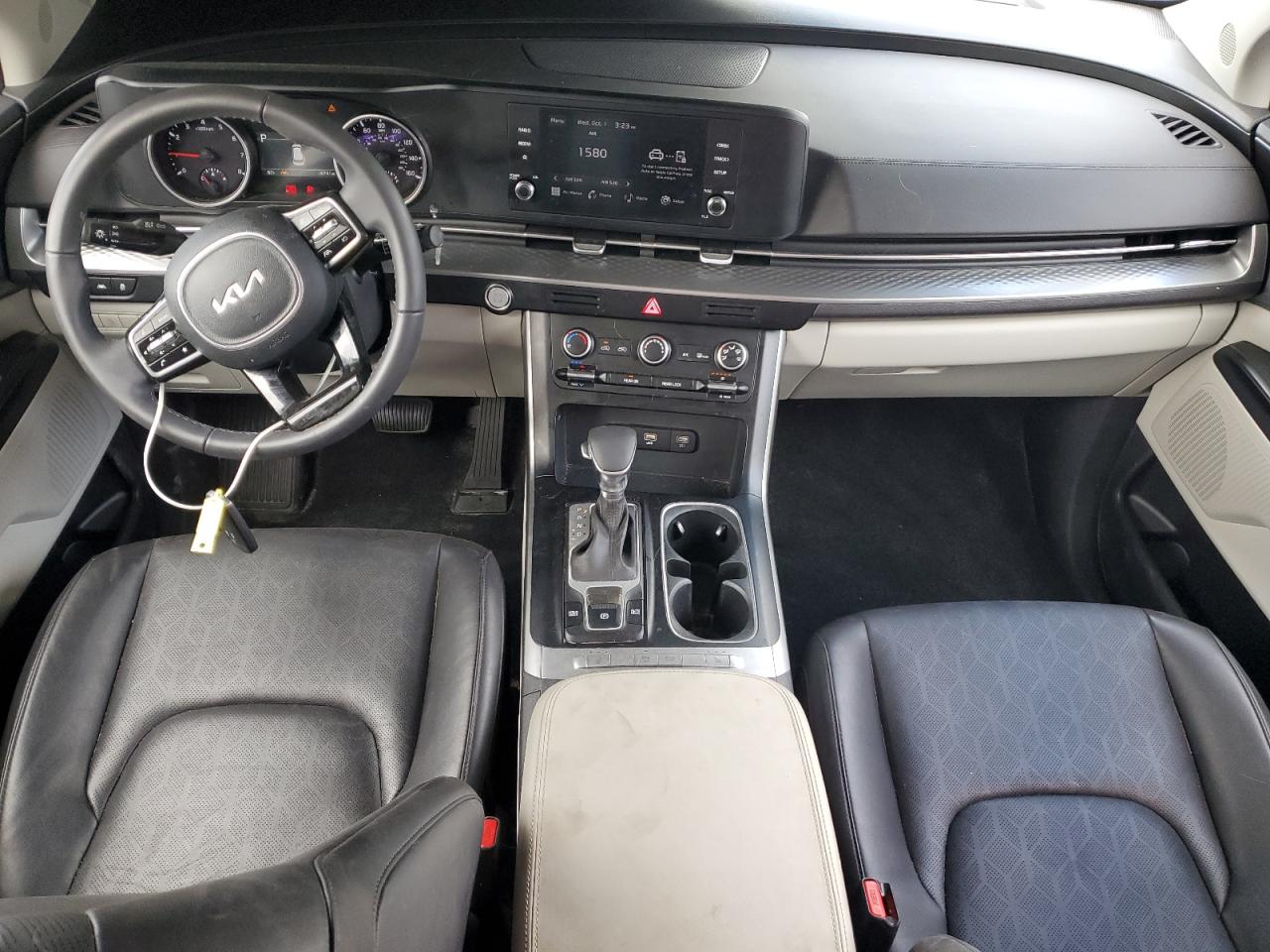 2024 Kia Carnival Lx VIN: KNDNB4H31R6440244 Lot: 81930885