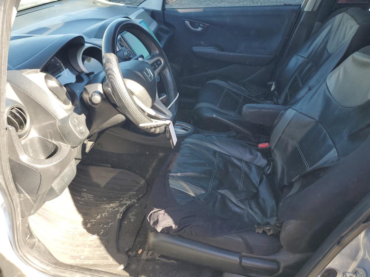 2010 Honda Fit Sport VIN: JHMGE8H40AC037036 Lot: 87218015