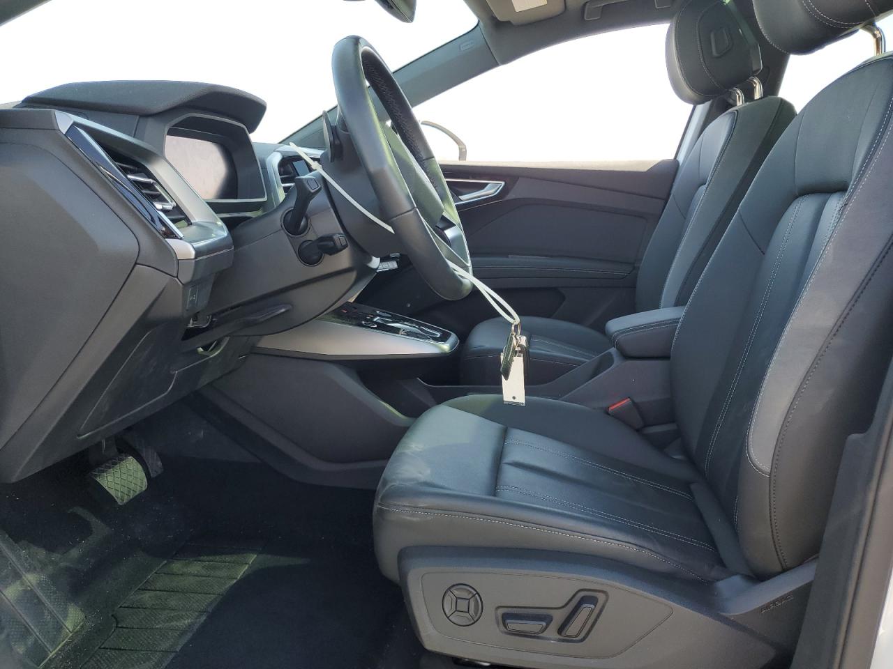 2024 Audi Q4 E-Tron Premium Plus VIN: WA1LUBFZ5RP041760 Lot: 81819215