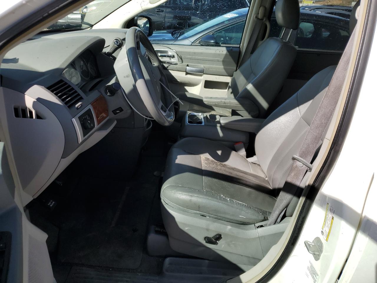 2008 Chrysler Town & Country Touring VIN: 2A8HR54P98R735793 Lot: 86512615