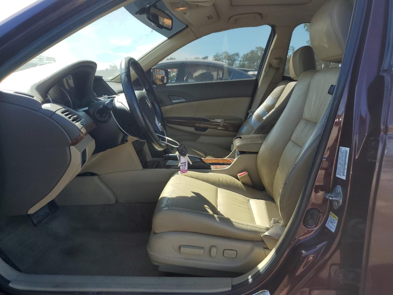 2010 Honda Accord Exl VIN: 5KBCP3F88AB015129 Lot: 84820585