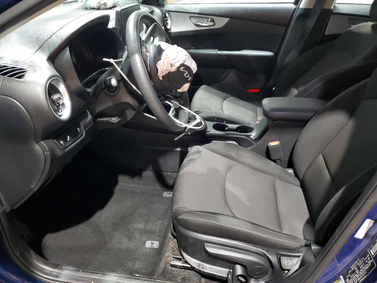 2023 Kia Forte Lx VIN: 3KPF24AD4PE553703 Lot: 82643395