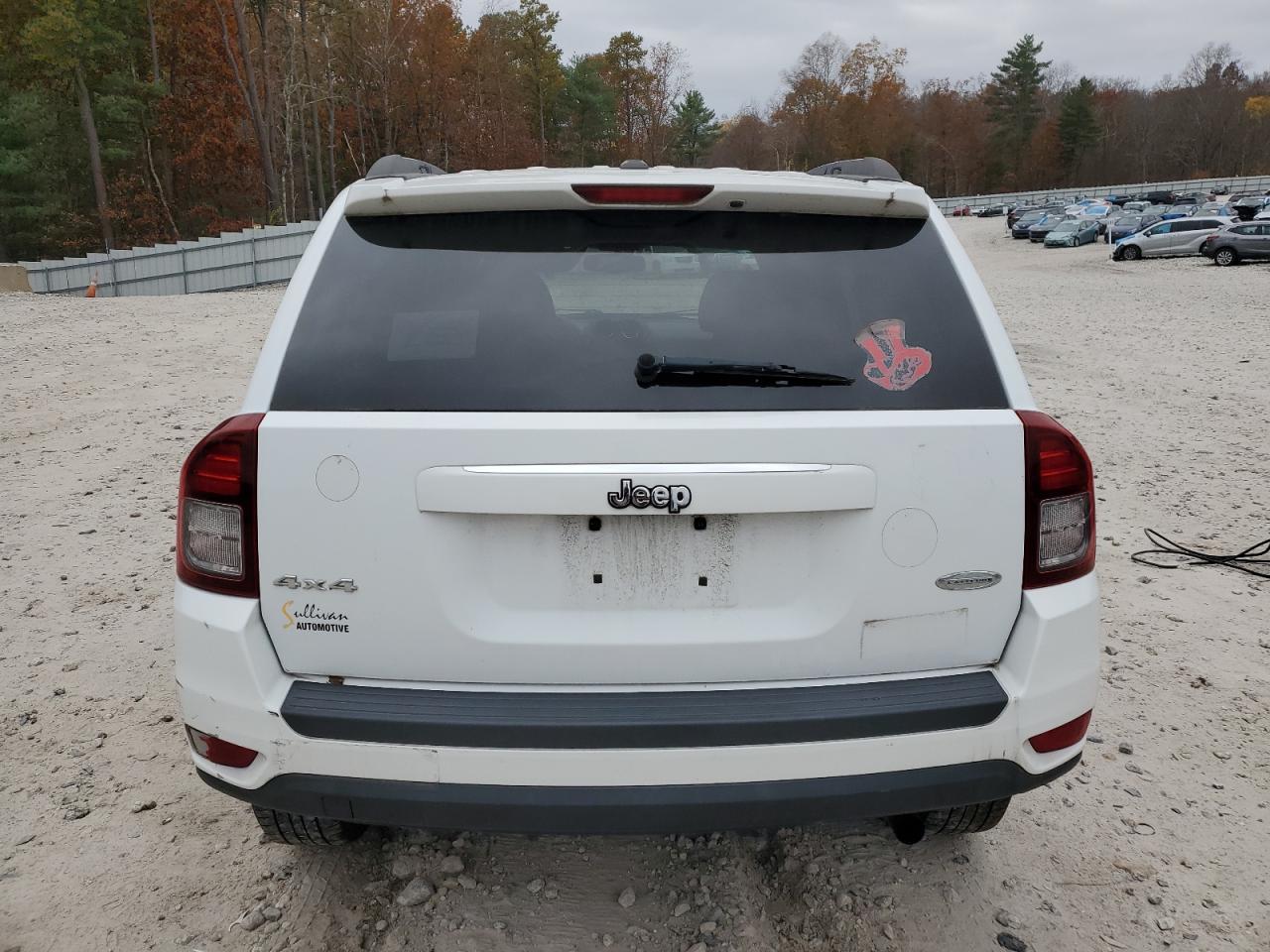 2015 Jeep Compass Latitude VIN: 1C4NJDEB1FD130715 Lot: 90594095