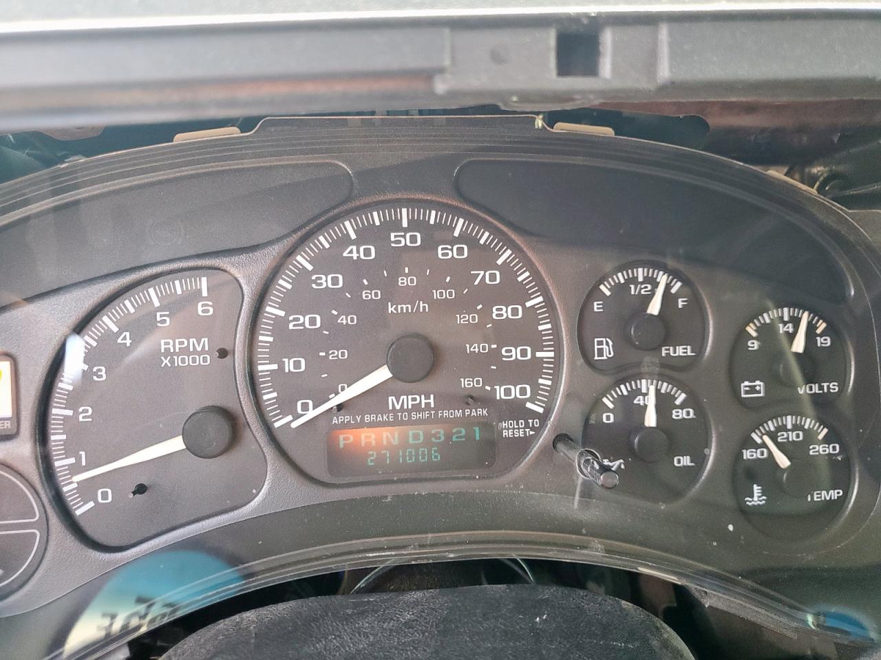 2002 Chevrolet Suburban C1500 VIN: 1GNEC16Z02J141616 Lot: 86280055