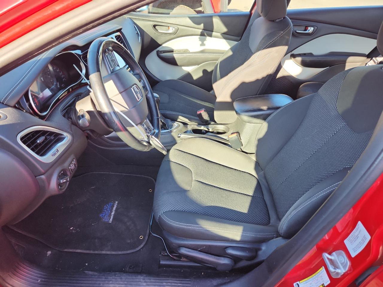 2016 Dodge Dart Sxt VIN: 1C3CDFBB6GD517989 Lot: 85089185