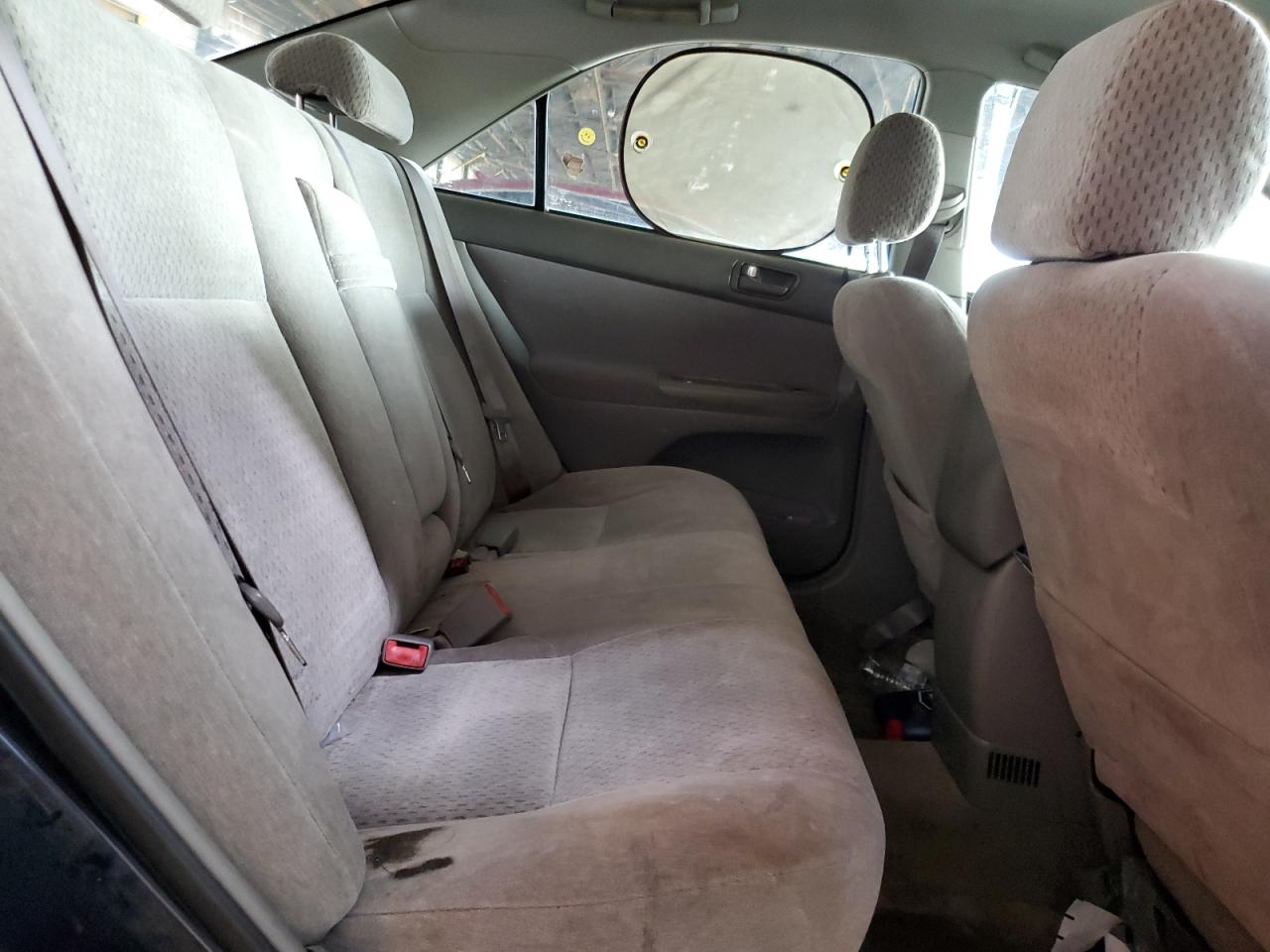 2003 Toyota Camry Le VIN: 4T1BE32K83U156144 Lot: 84994655