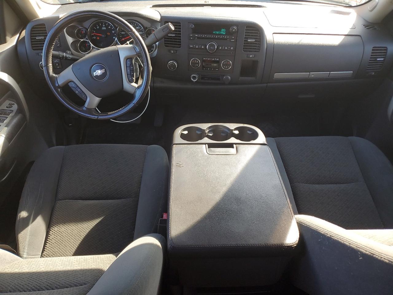 2008 Chevrolet Silverado K1500 VIN: 2GCEK19J081324177 Lot: 84581085