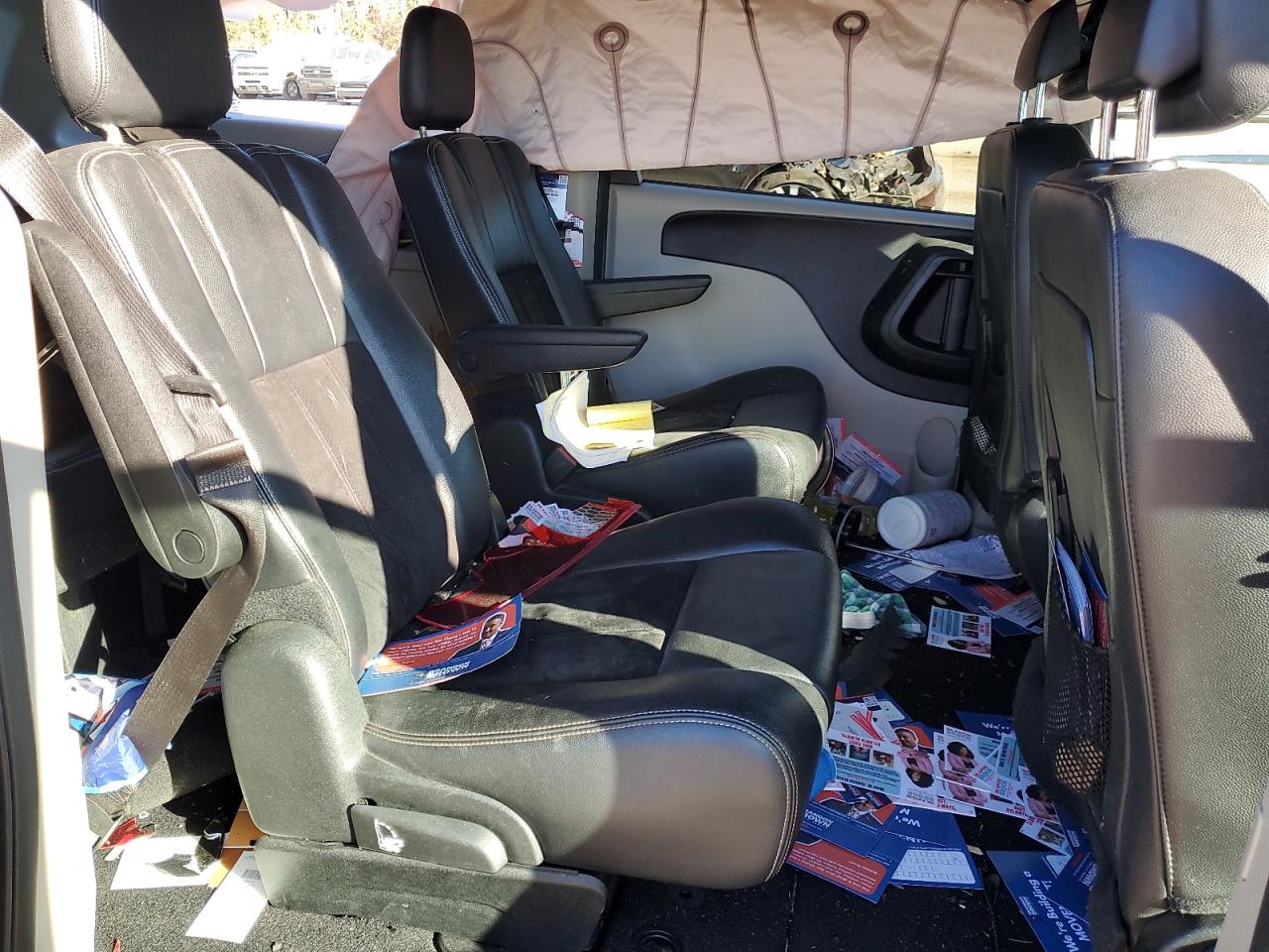 2017 Dodge Grand Caravan Sxt VIN: 2C4RDGCG7HR860833 Lot: 90975975